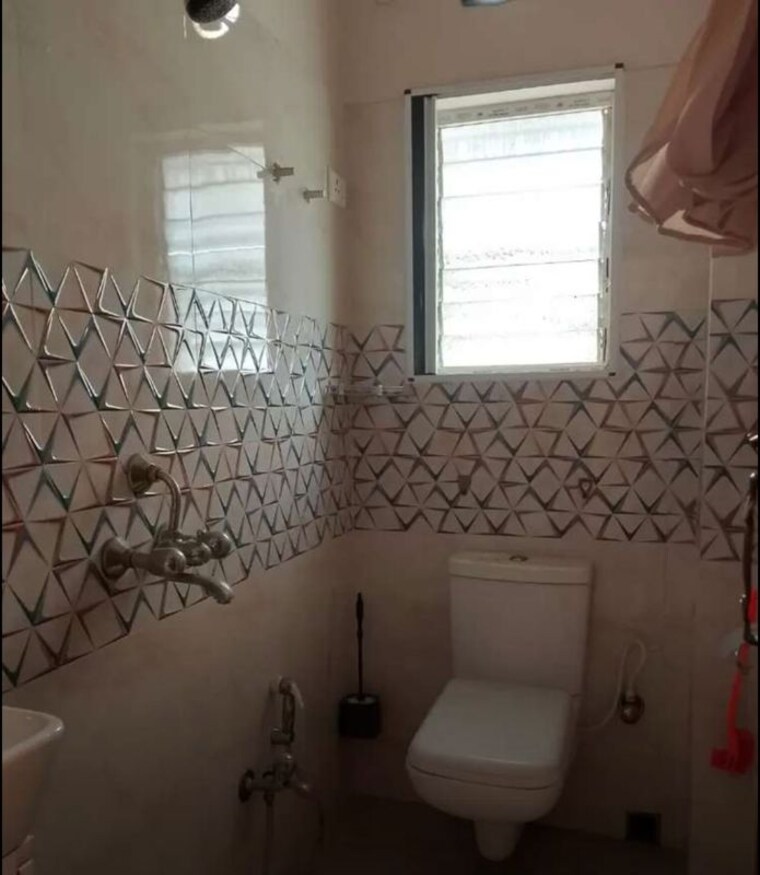 Bathroom, new town action area 1 3 Bedroom 1476 Sq.Ft. Apartment In New Town Action Area 1 Kolkata 10576093