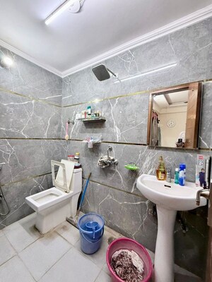 Team Area in 3 BHK Builder Floor at Chattarpur – for Sale
