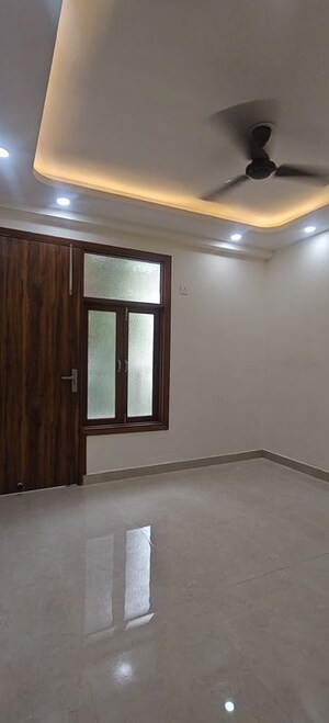 2 BHK Builder Floor For Sale in Chattarpur
