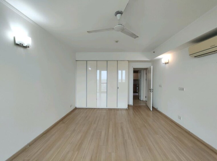 Room, conscient-heritage-max-ii 3.5 Bedroom 2149 Sq.Ft. Apartment In Sector 102 Gurgaon 10576120