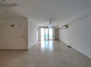 Room in 3.5 BHK Apartment at Conscient Heritage Max II, Sector 102 – for Rent