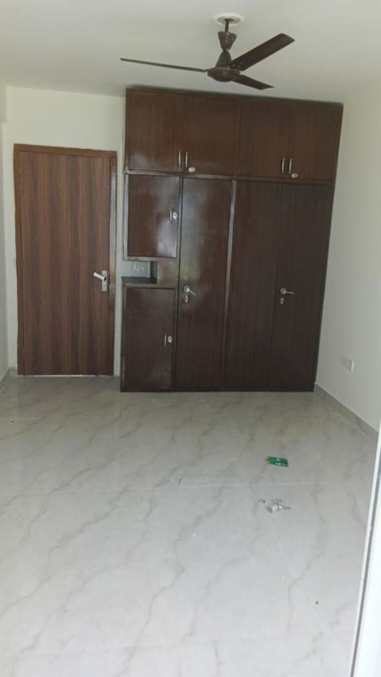 Room, bptp-amstoria 3 Bedroom 2400 Sq.Ft. Apartment In Sector 102 Gurgaon 10576138