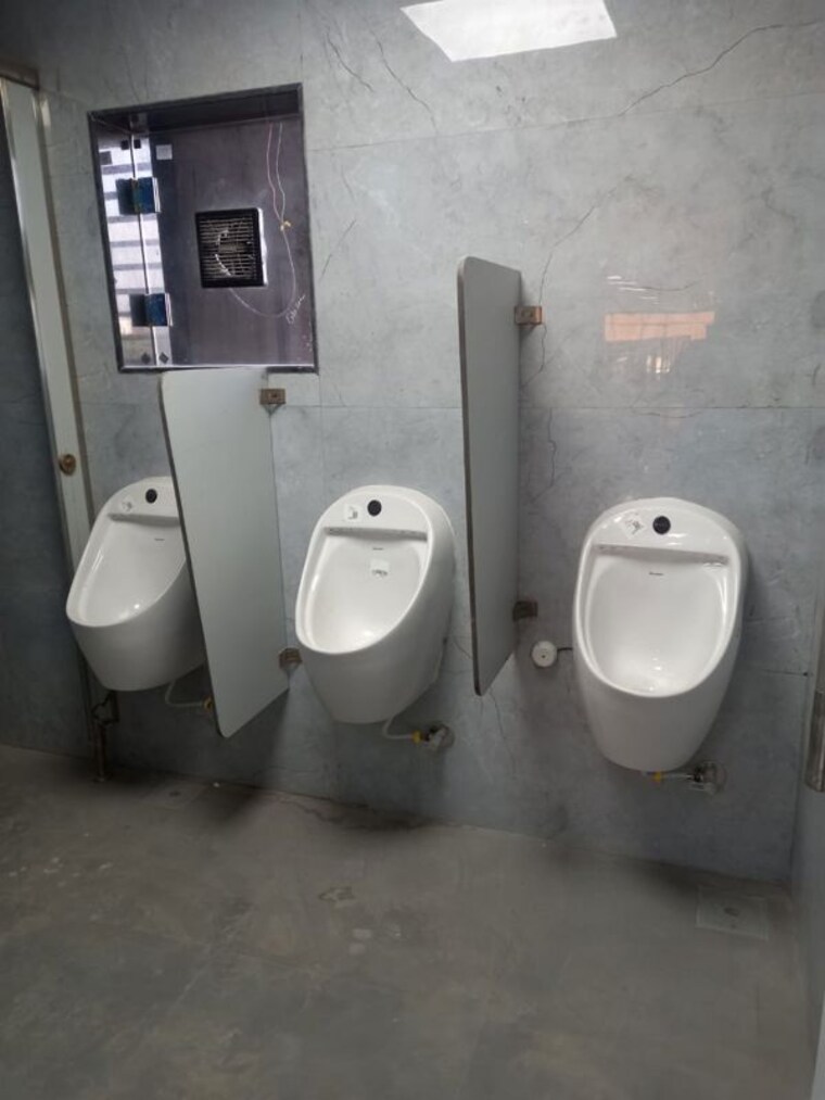 Bathroom, akshar-business-park Commercial Office Space in IT/SEZ 6500 Sq.Ft. In Vashi Sector 19f Navi Mumbai 10576131