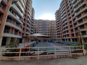2 BHK Apartment – Exterior View View at Goregaon West - for Sale