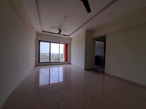 Room in 2 BHK Apartment at Goregaon West – for Sale