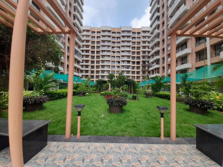 Exterior View, goregaon west 2 Bedroom 750 Sq.Ft. Apartment In Goregaon West Mumbai 10576016