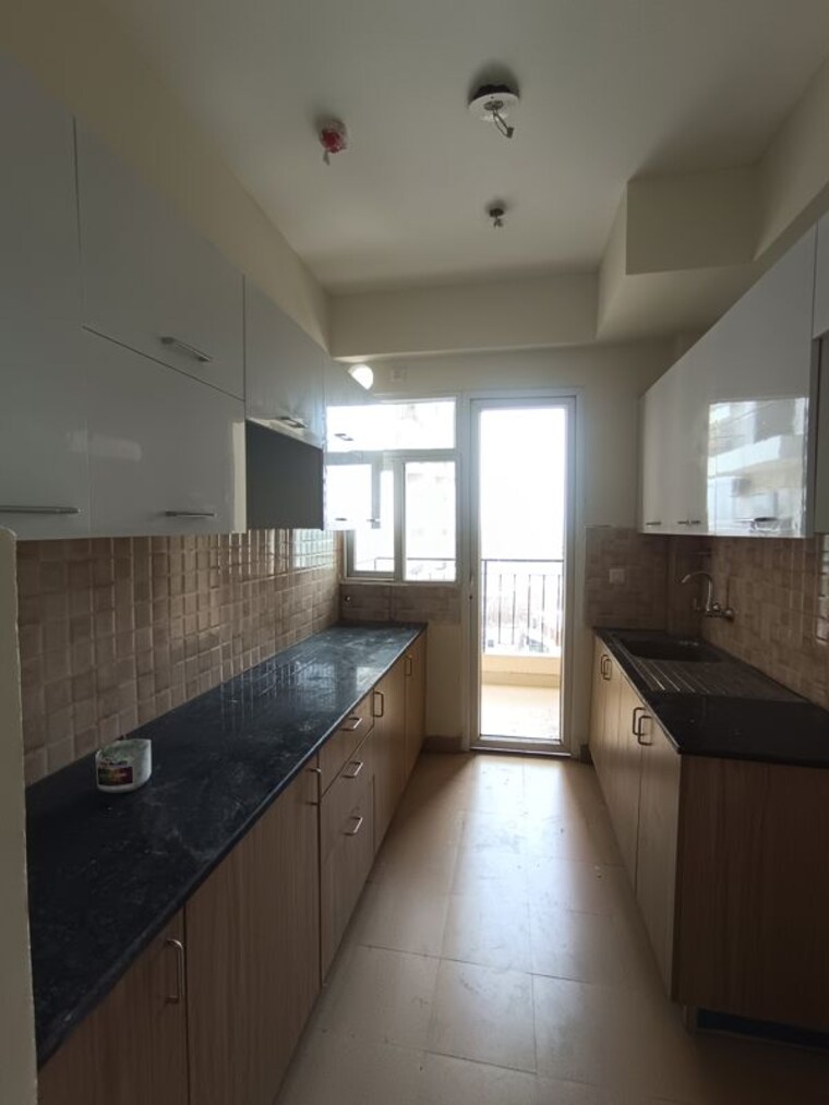 Kitchen, sector 76 3 Bedroom 1375 Sq.Ft. Apartment In Sector 76 Noida 10576136