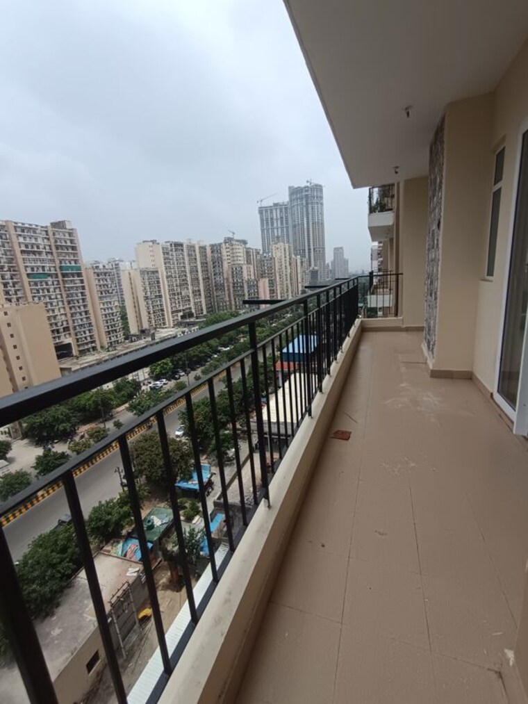 Balcony, sector 76 3 Bedroom 1375 Sq.Ft. Apartment In Sector 76 Noida 10576136