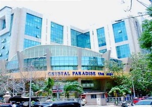  Warehouse For Rent in Crystal Paradise, Andheri West