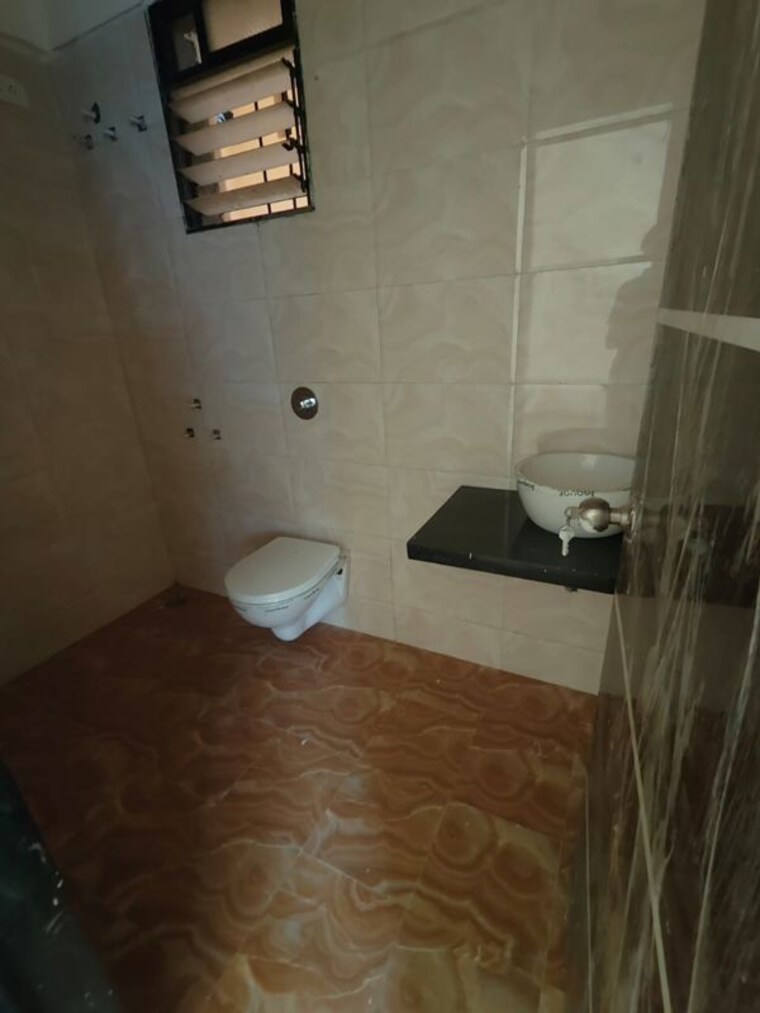 Bathroom, nagpal-sudarshan-paradise 2 Bedroom 1090 Sq.Ft. Apartment In Pimple Nilakh Pune 10543154