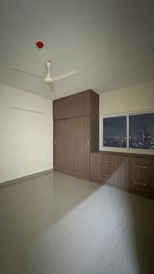 Room in 2 BHK Apartment at Sobha Dream Gardens, Thanisandra Main Road – for Rent