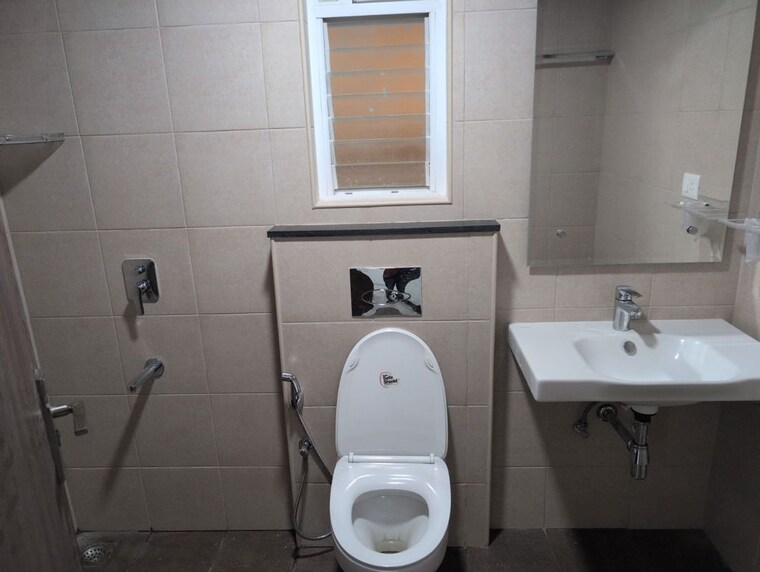 Bathroom, puravankara-purva-zenium 3 Bedroom 1050 Sq.Ft. Apartment In Hosahalli Bangalore 10576197