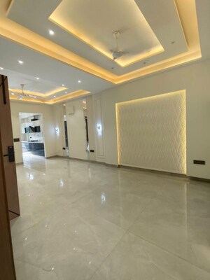 Kitchen in 4 BHK Builder Floor at Sector 31 – for Sale