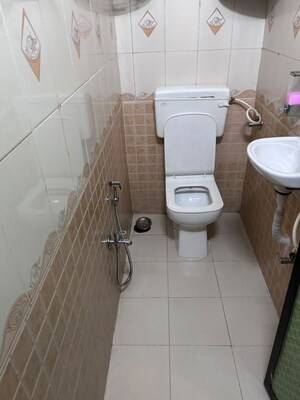 Bathroom in 1 BHK Apartment at Liberty CHS, Vashi Sector 17 – for Rent