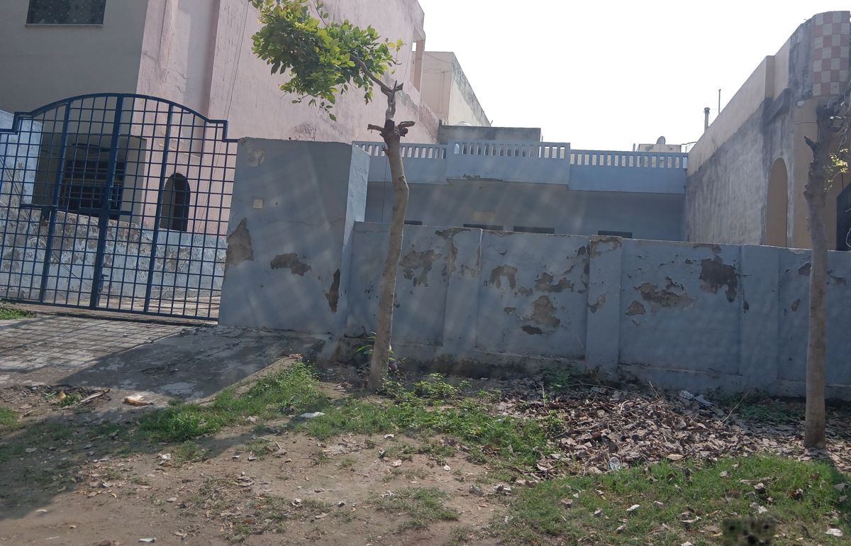 Plot For Sale in Sector 30