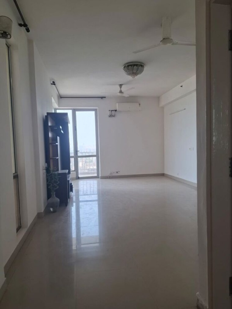 Room, pioneer-park-phase-1 2.5 Bedroom 1365 Sq.Ft. Apartment In Sector 61 Gurgaon 10576258