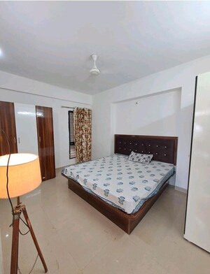 Bedroom in 2 BHK Apartment at Nipania – for Rent