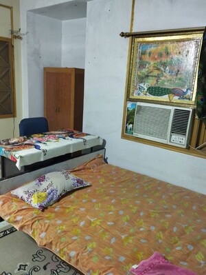 Bedroom in 2 BHK Apartment at Kankarbagh – for Rent