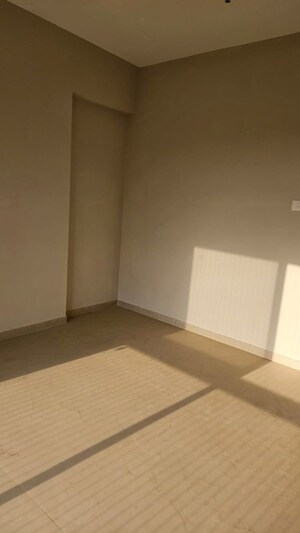 Room in 4 BHK Apartment at Mittal One  Nation , Pimple Saudagar – for Rent