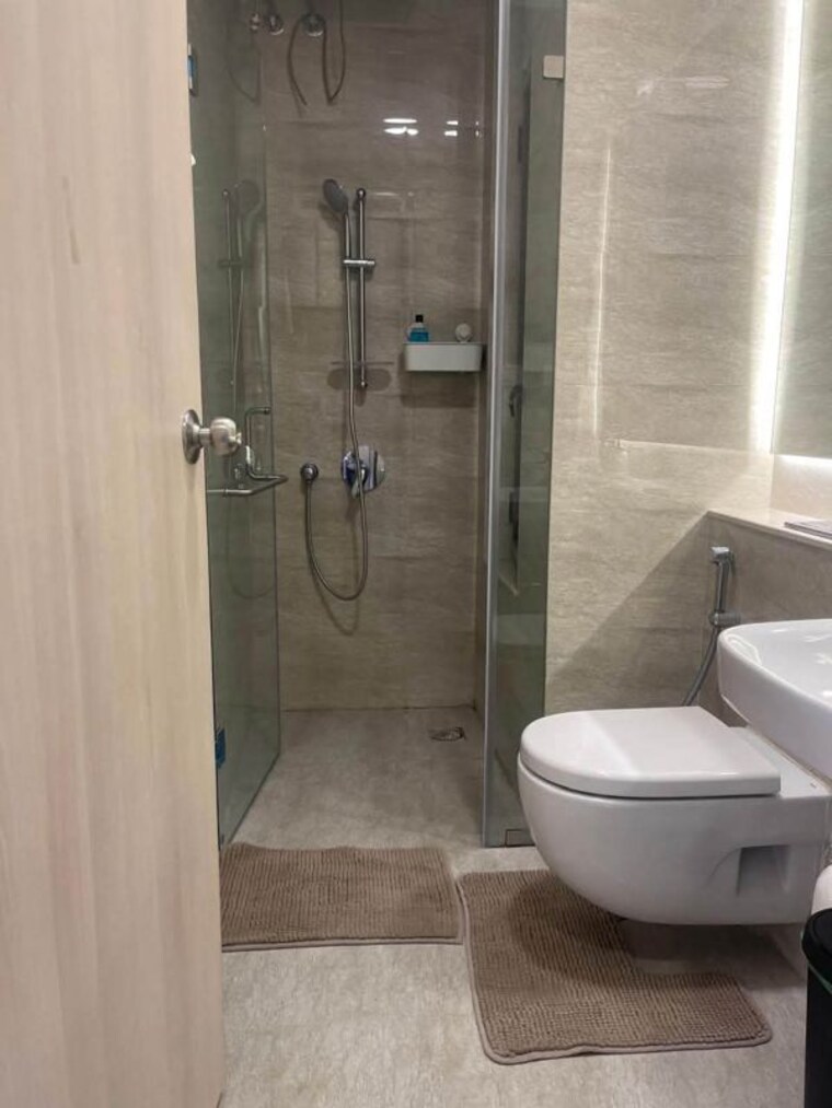 Bathroom, carter-apartments 3 Bedroom 1200 Sq.Ft. Apartment In Bandra West Mumbai 10576275