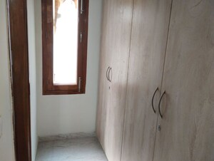 Building Lobby in 3 BHK Builder Floor at Sector 22 – for Rent