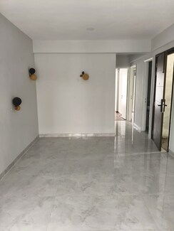 3 BHK + Basement Apartment For Rent in Signature Global City