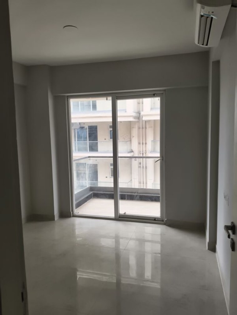 Room, signature-global-city 3 Bedroom 1300 Sq.Ft. Apartment In Sector 37d Gurgaon 10576286
