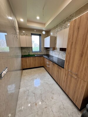 Kitchen in 3 BHK Builder Floor at Sector 45 – for Rent