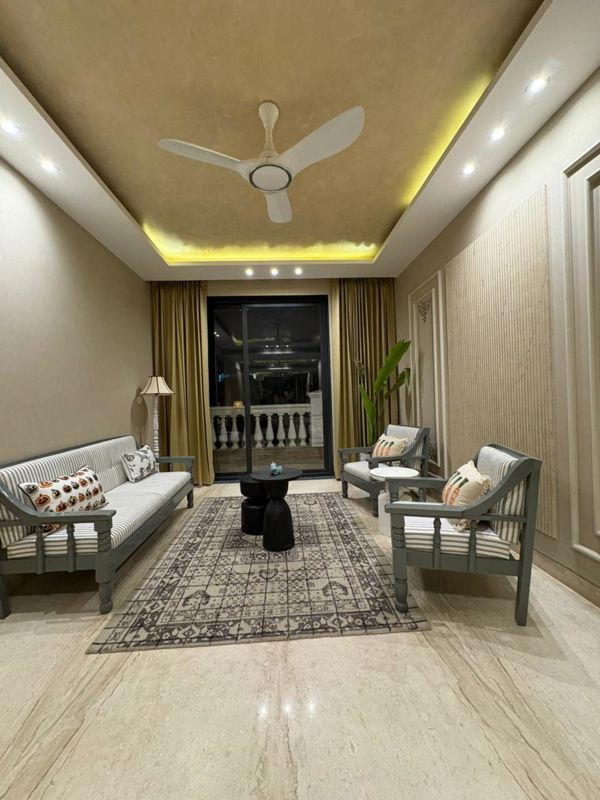 3 BHK + Prayer Room,Servant Room,Study Room,Extra Room,Basement,Store Room 1712 Sq.Ft. Builder Floor in Smart World Orchard