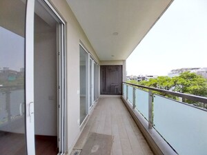 Building Lobby in 4 BHK Builder Floor at Sector 22 – for Rent