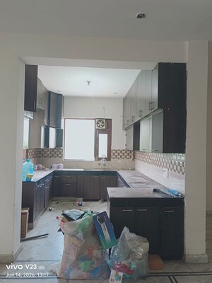 Kitchen in 3 BHK Builder Floor at Sector 31 – for Rent