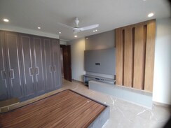 4 BHK + Prayer Room,Study Room,Store Room Builder Floor For Rent in Sector 22