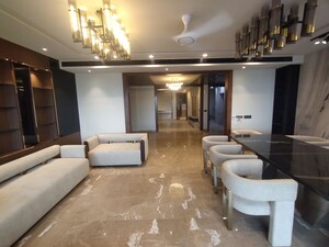Living Room in 4 BHK Builder Floor at Sector 22 – for Rent