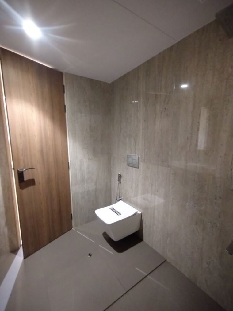 Bathroom, beverly-park-mira-road-east 3 Bedroom 1519 Sq.Ft. Apartment In Mira Road Thane 10244904