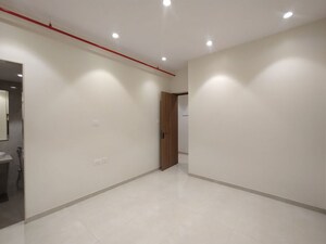 Room in 3 BHK Apartment at Beverly Park Mira Road East, Mira Road – for Sale