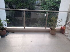 2 BHK + Extra Room Apartment For Rent in Surmani Complex