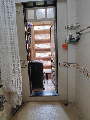 Team Area in 2 BHK Apartment at K Raheja Heights, Malad East – for Rent