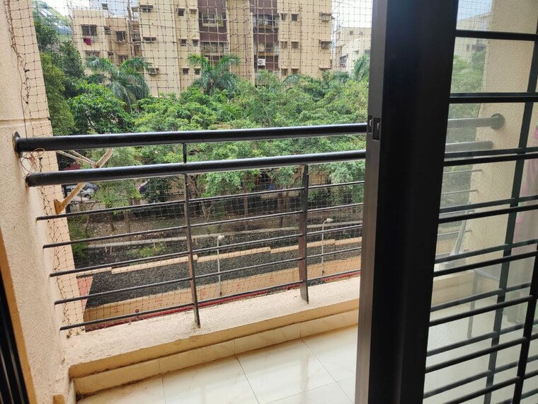 Balcony, k-raheja-heights 2 Bedroom 800 Sq.Ft. Apartment In Malad East Mumbai 10576352