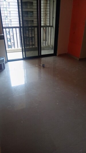 Room in 1 BHK Apartment at Kohinoor Castles, Ambernath – for Rent
