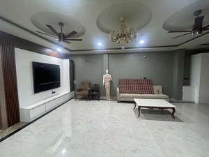 Hall in 3 BHK Builder Floor at Sector 109 – for Rent