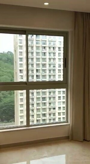 Bedroom in 1 BHK Apartment at Hiranandani Regent Hill, Powai – for Rent