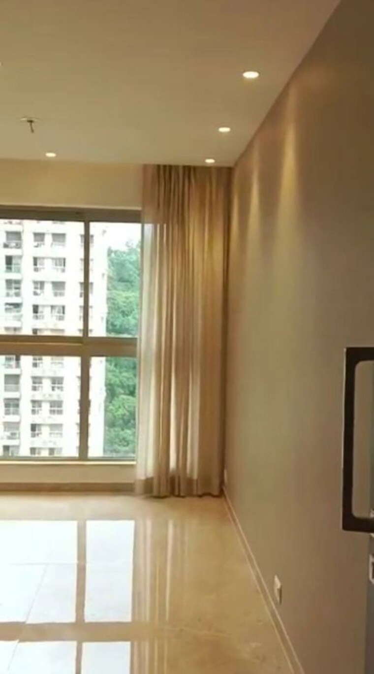 Entrance, hiranandani-regent-hill 1 Bedroom 650 Sq.Ft. Apartment In Powai Mumbai 10576387