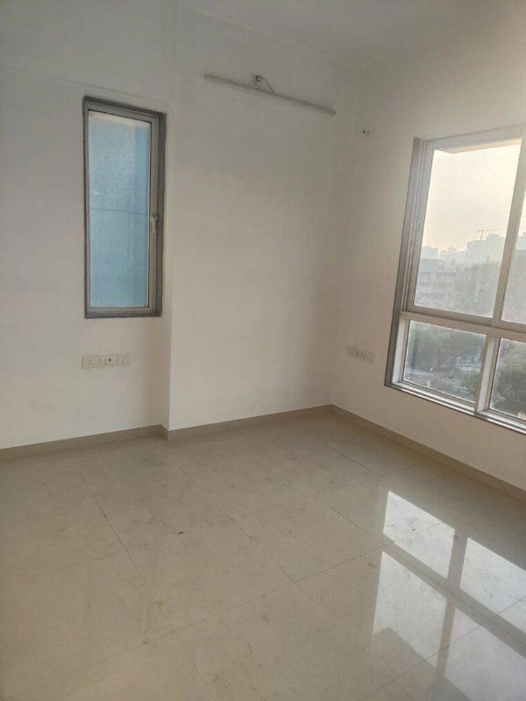 Room, borivali east 2 Bedroom 700 Sq.Ft. Apartment In Borivali East Mumbai 10576402