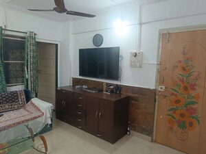 Kitchen in 4 BHK Apartment at Shanti Niketan CHS, Churchgate – for Sale