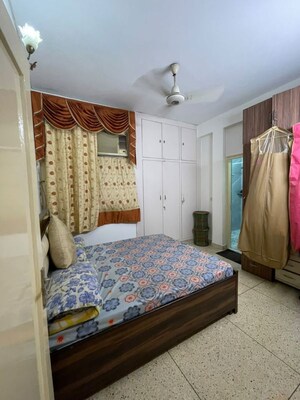 Bedroom in 2 BHK Builder Floor at Kalkaji – for Rent