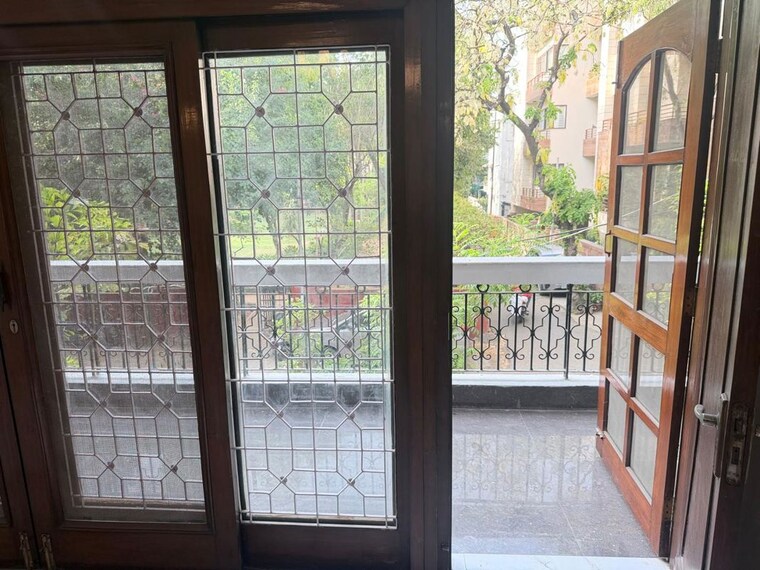 Room, saket 3 Bedroom 2500 Sq.Ft. Builder Floor In Saket Delhi 10576435