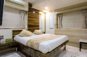 Bedroom in 4 BHK Apartment at Prabhadevi CHS, Prabhadevi – for Sale