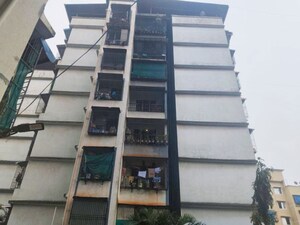  Apartment For Sale in Badlapur