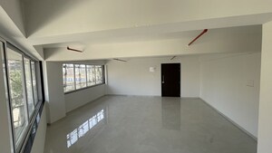  Office Space For Rent in Ravet