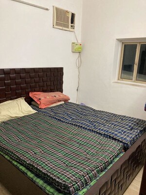 Bedroom in 2 BHK Apartment at DLF Silver Oaks, Sector 26 – for Rent